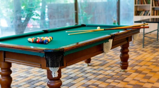 Бильярдный зал